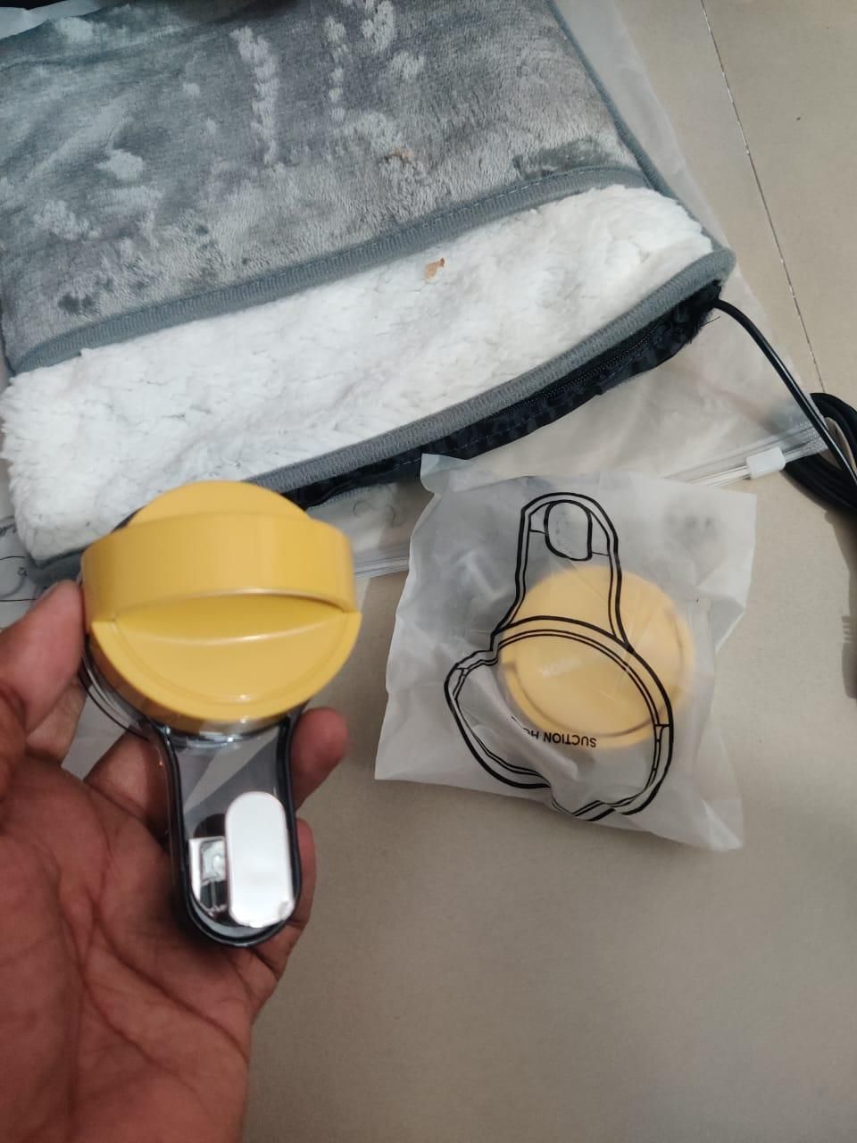 Nerrdy Suction Wall Hooks for Towel (Pack of 2)