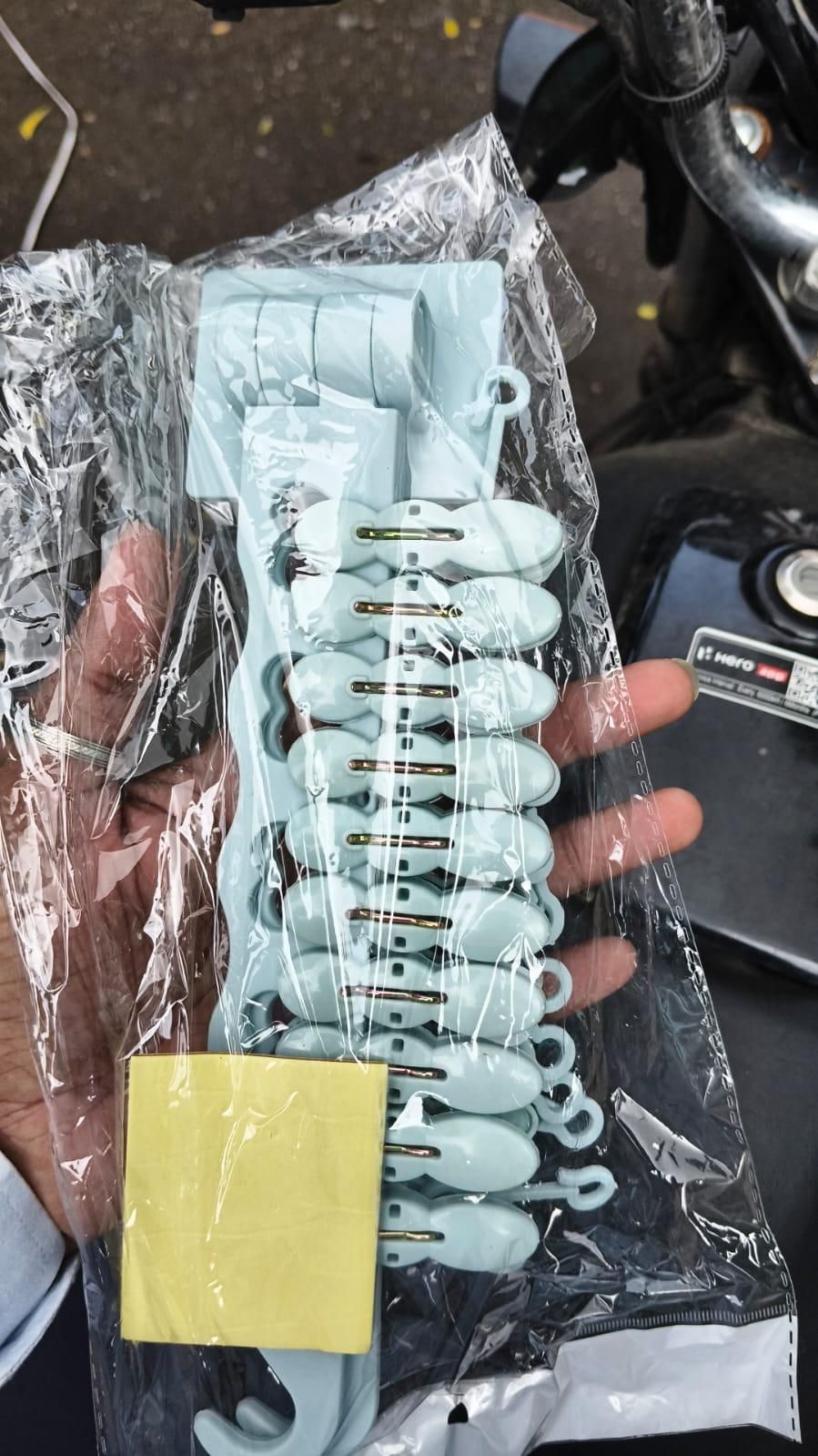 Nerrdy SMART Multifunction Clothing Hanger with Clip Stand